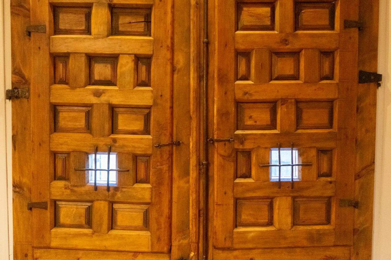Вилла Cuencaloft Casa S-Xvii "La Catedral" Куэнка Экстерьер фото
